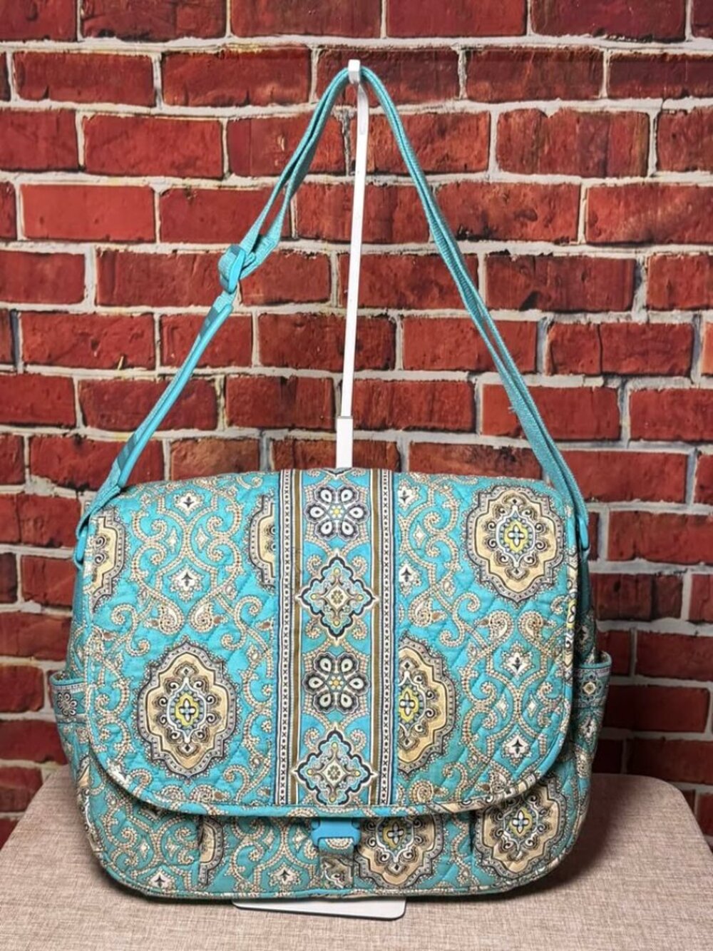 Vera Bradley Totally Turq Mailbag Crossbody Messenger Bag – Retired Spring 2010